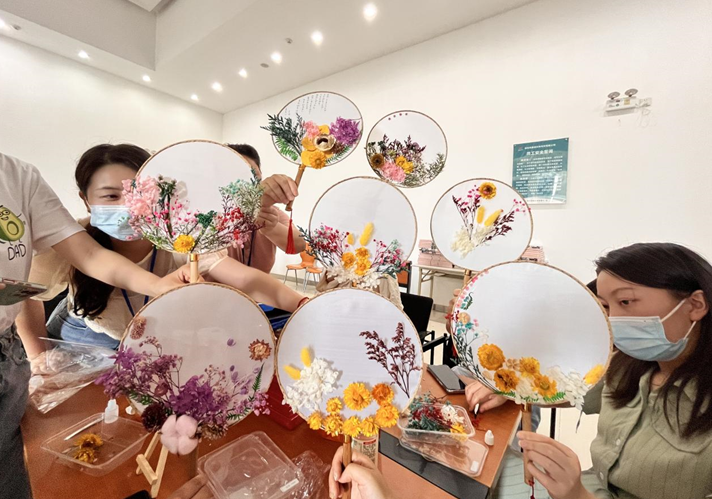 巧手女神 共绘美好 ——盛波公司工会组织庆祝国际劳动妇女节活动 巧手女神 共绘美好 ——盛波公司工会组织庆祝国际劳动妇女节活动